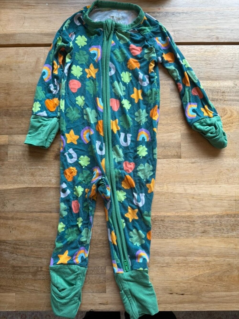 Little sleepies St Patricks day zippy 3-6 months.